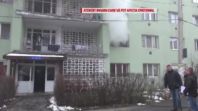 Incendiu într-un bloc din Brașov. Pompierii au salvat 20 de persoane