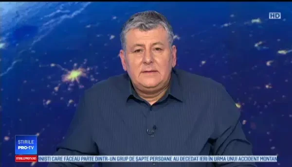 Premierul Slovaciei, în centrul atenției, după ce i-a picat din buzunar un plic misterios