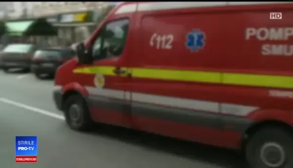 Copilul surdo-mut lovit mortal de ambulanță aflată în misiune traversase pe verde