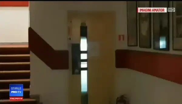 Incident terifiant în centrul Capitalei. O femeie, rănită după ce a căzut cu liftul