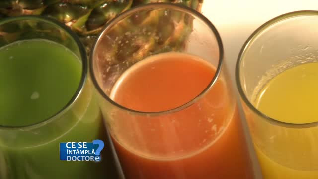 Sucurile de fructe nu sunt sănătoase. Agresează ficatul la fel ca berea
