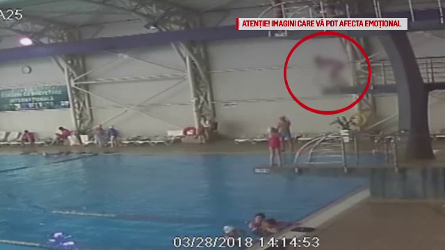 Medicii i-au replantat degetele fetiței din Brașov. Cum s-a petrecut accidentul din parcul acvatic