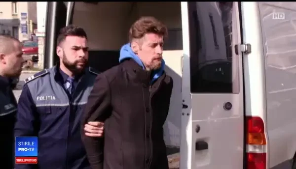 Criminalul din Brașov a încercat sa-i spună soției că a vrut să se sinucidă. Motivul pentru care l-a ignorat