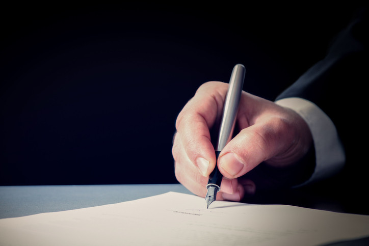 O fetiţă din România a moştenit o avere uriaşă de la un italian pe care nu l-a cunoscut niciodată