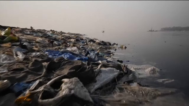 Metoda prin care britanicii vor să încurajeze reciclarea deșeurilor din plastic