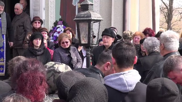 Victimele triplului omor din Brașov, înmormântate. Mesajul transmis de tatăl femeii ucise