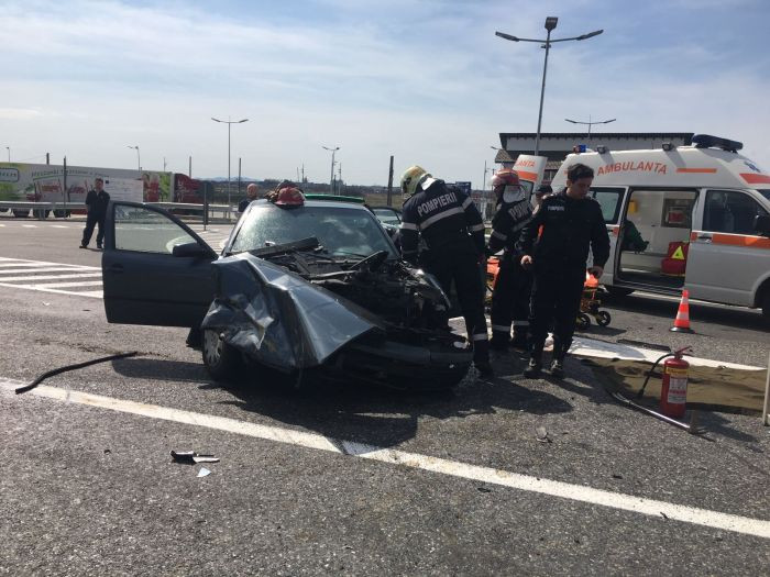 Accident cu cinci răniţi pe Centura Lugojului. Momentul impactului a fost filmat