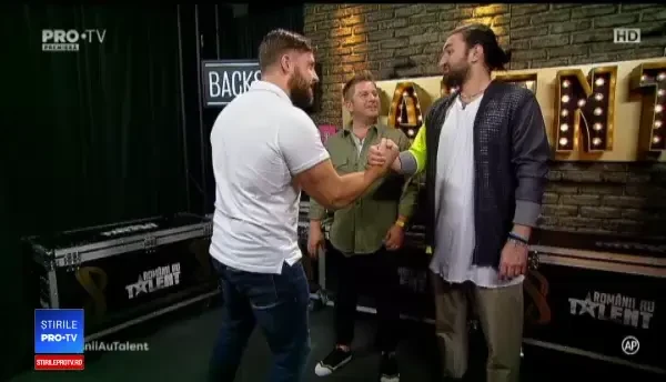 Lucrează la o fabrică de mobilă, dar e pasionat și de muzică. Ce i-a cerut Andrei la Românii au talent