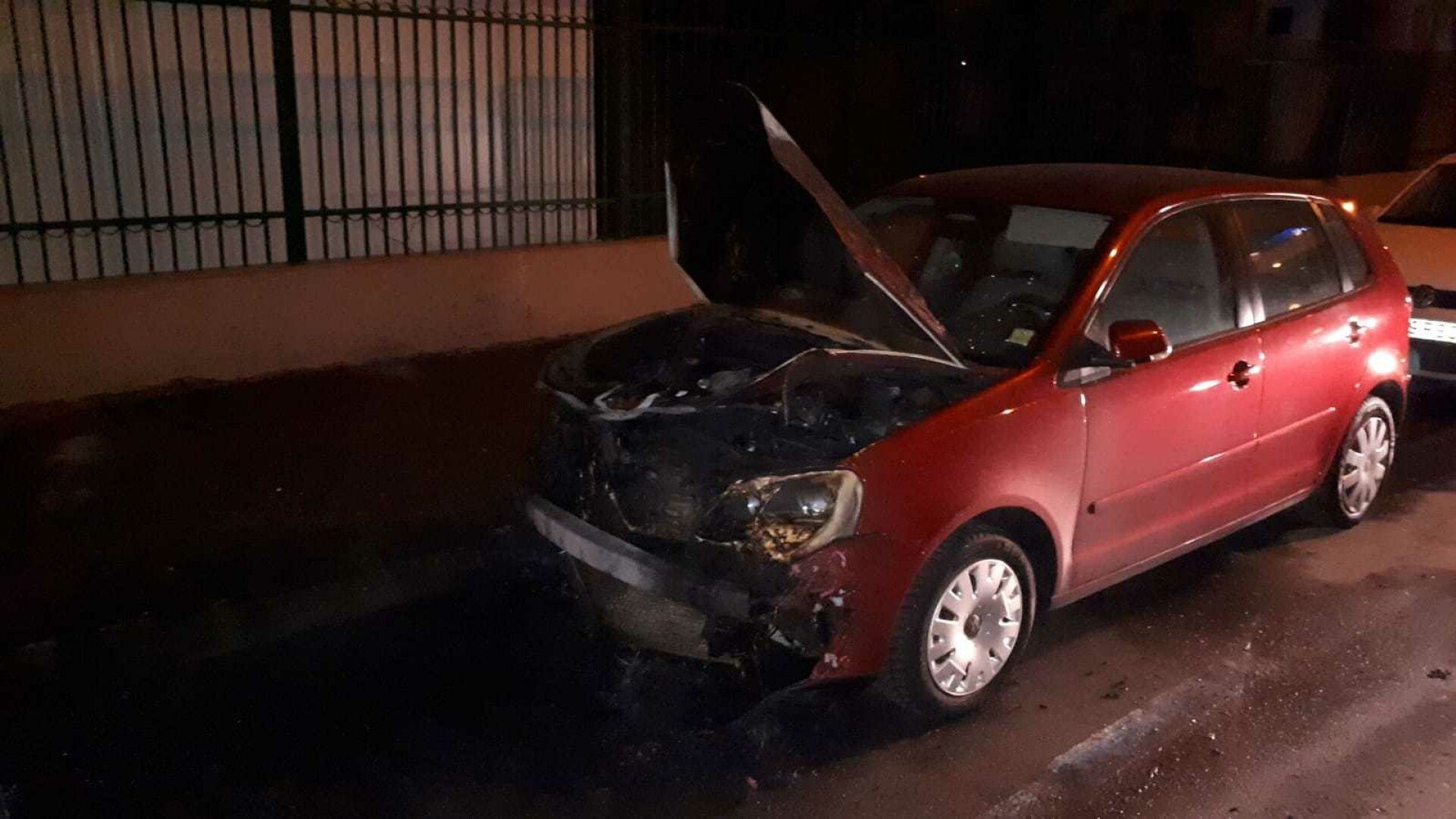 mașini incendiate - 5