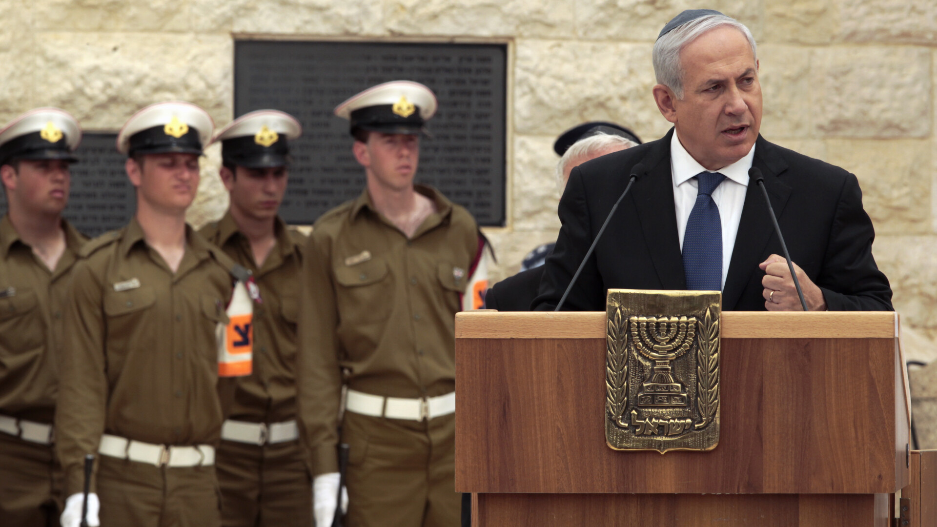 Premierul Israelului își felicită soldații, după ce 16 palestinieni au fost uciși în Fâșia Gaza