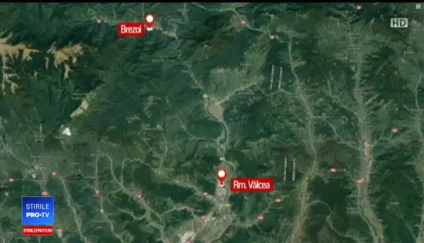 Starea fetiței care a plonjat împreună cu părinții cu mașina în Olt. Patru frați, rămași orfani