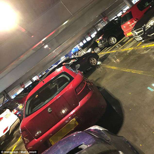 clienti blocati in parcarea ikea