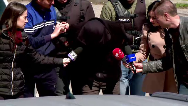 Antrenorul de arte marțiale suspectat că ar fi agresat trei fetițe rămâne în arest