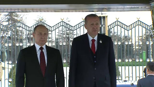 Analiști, despre vizita lui Putin în Turcia: „Sunt rivali care fac front comun”