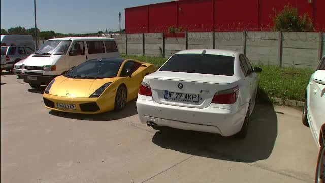 BMW, vândut de ANAF la licitație pentru 500 de lei. Cu cât a fost dat un Lamborghini