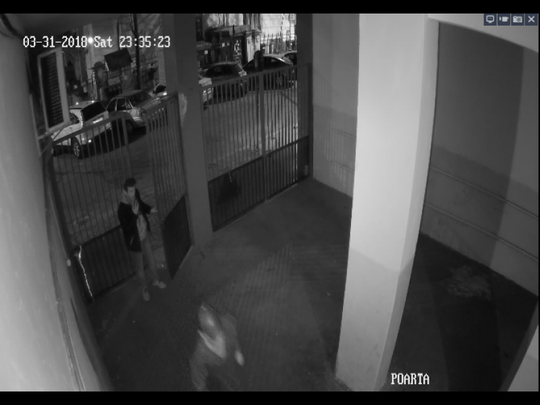 Piromanul din Capitală, arestat preventiv după ce a recunoscut incendierea celor opt mașini