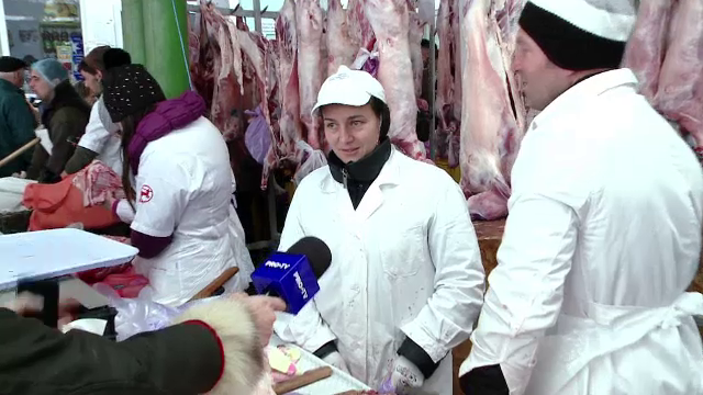 Bătaie mare în piețe pentru verdețuri, carne de miel și ouă. Tarabele comercianților, luate la rând