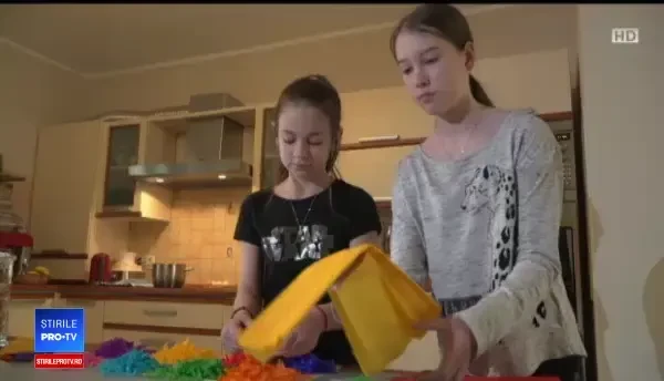 Ouăle de struț sunt la mare căutare. Doritorii trebuie să-și facă rezervare