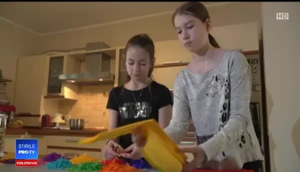 Vopsitul ouălor: alternative fără riscuri la coloranții din comerț