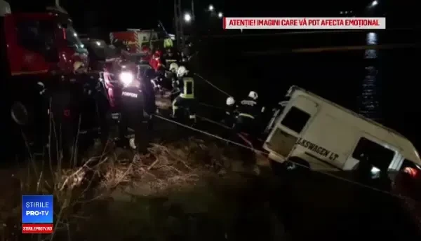 ANIMAȚIE GRAFICĂ. Cum s-a produs accidentul din Neamț, în care au murit 9 persoane