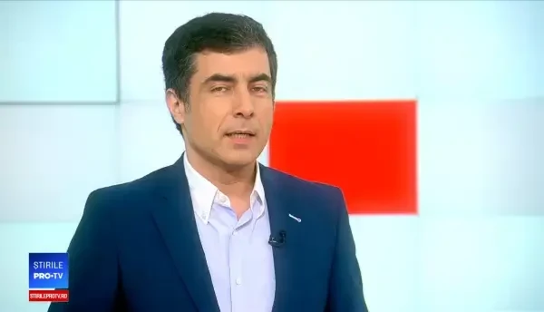 Fiul a doi celebri actori români, călugăr la Muntele Athos. Lumea are mult rău în ea, e mai uşor aici