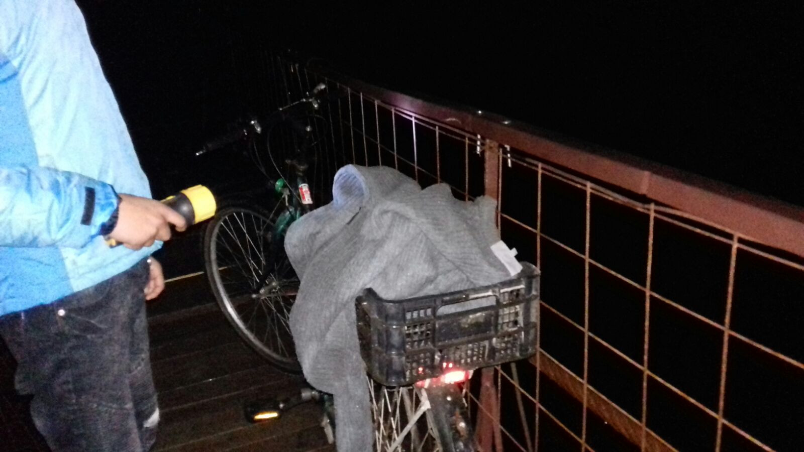 Bărbat găsit mort în Olt. A plecat furios de acasă fiindcă soţia nu-l lăsa să-şi ia un cal