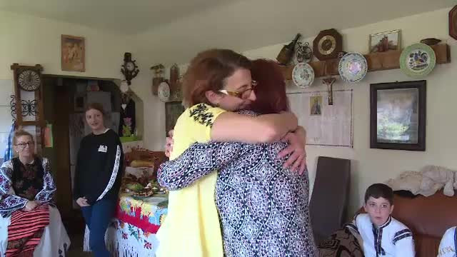 Românii plecaţi peste hotare s-au întors de Paşte în ţară. "În Germania îţi lipseşte aşa ceva"