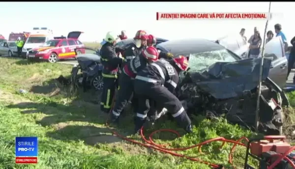 Bilanţ dezastruos, pe şoselele României, în vacanța de Paşte: 20 de morţi şi 74 de accidente