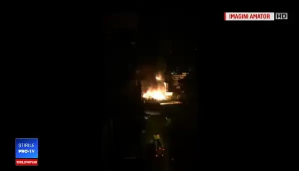 Vilă arsă în Capitală, pompierii au intervenit cu greu: ”O să ardem aici ca şobolanii