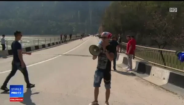 Turiștii atrași la Clisura Dunării de prețuri decente și peisaje mirifice: ”Am fost la capacitate maximă”