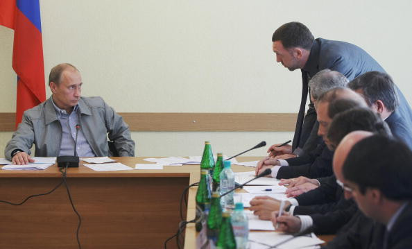 Dezastru pentru oligarhul forțat de Putin să semneze un contract fără a-l citi