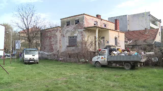 Focar de infecție, în casa unei fundații umanitare din Arad, unde locuiește o familie cu 7 copii