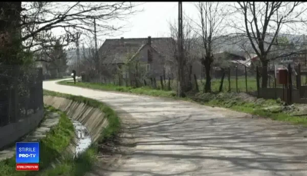 Femeie de 54 de ani, găsită moartă în fântâna din curtea casei