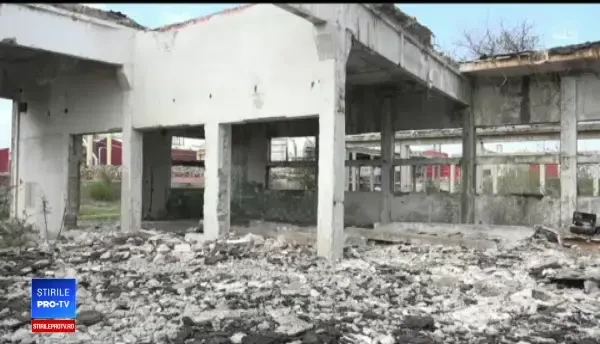 Un bătrân peste care a căzut tavanul în azil, la Sighetu Marmației, a murit