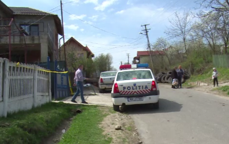 O femeie din Dâmbovița a fost găsită decedată în fântâna din curte. Ce cred apropiații ei