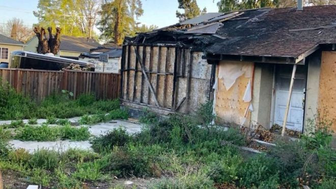 Casa distrusă de foc, scoasă la vânzare cu 650.000 de €. ”Am primit mai multe oferte”