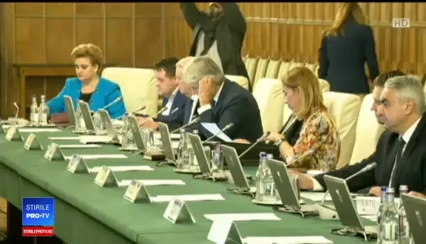 Pilonul 2 de pensii va deveni opțional. Analiștii lansează mai multe avertismente