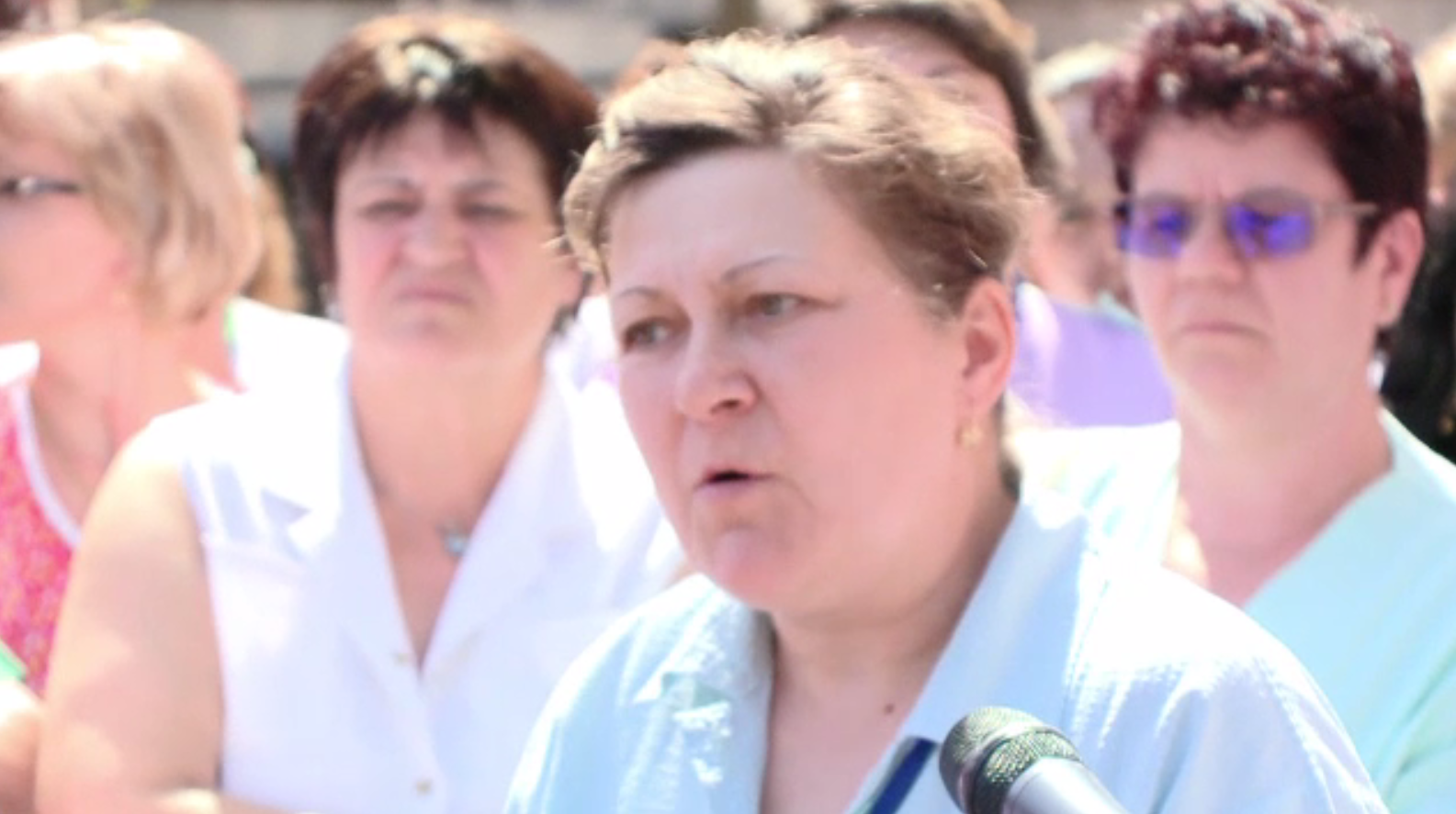 Protest la Spitalul de Boli Infecţioase din Timişoara, din cauza salariilor micșorate. "Să vină Lia Olguța Vasilescu”