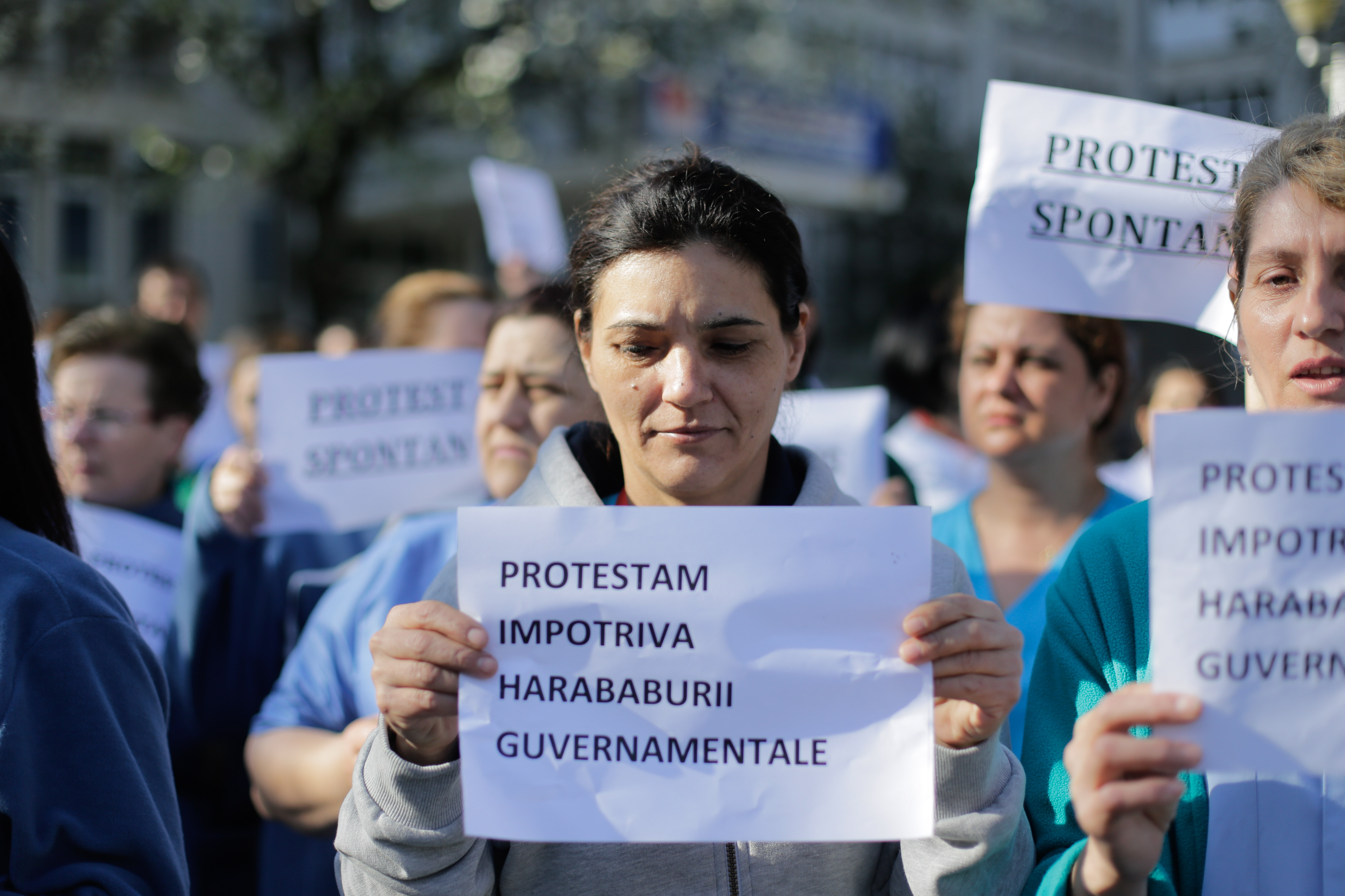 Angajaţii Institutului pentru Boli Cardiovasculare C. C. Iliescu sunt din nou în stradă