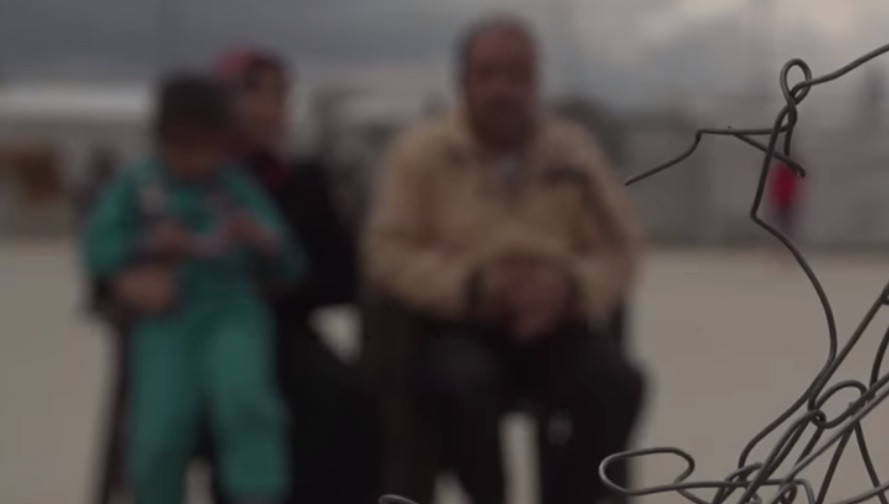 Cum se simte un atac chimic. Mărturia unei familii siriene care a supraviețuit atacului din 2013