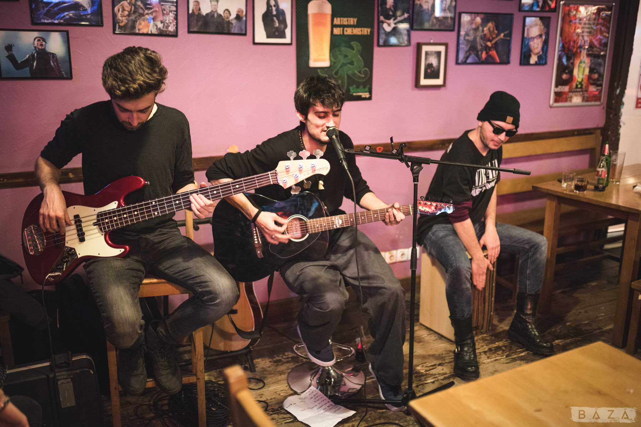 Trupa de rock alternativ Jack of All Trades lansează clipul piesei ”O oră din viața mea”