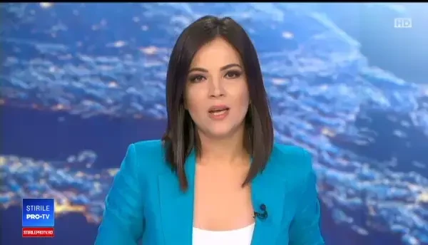 Tendinţă neobişnuită. Ce își fac mai nou femeile la sprâncene