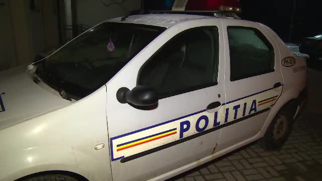 Un ieşean s-a certat cu naşul său la telefon şi l-a acuzat că e proxenet. Cum s-a răzbunat