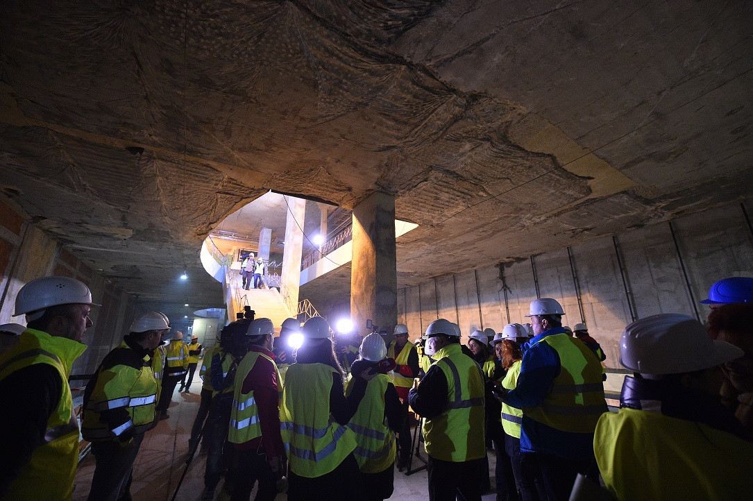 În ce stadiu sunt lucrările la metroul spre Drumul Taberei. Trenurile, luate de pe alte linii