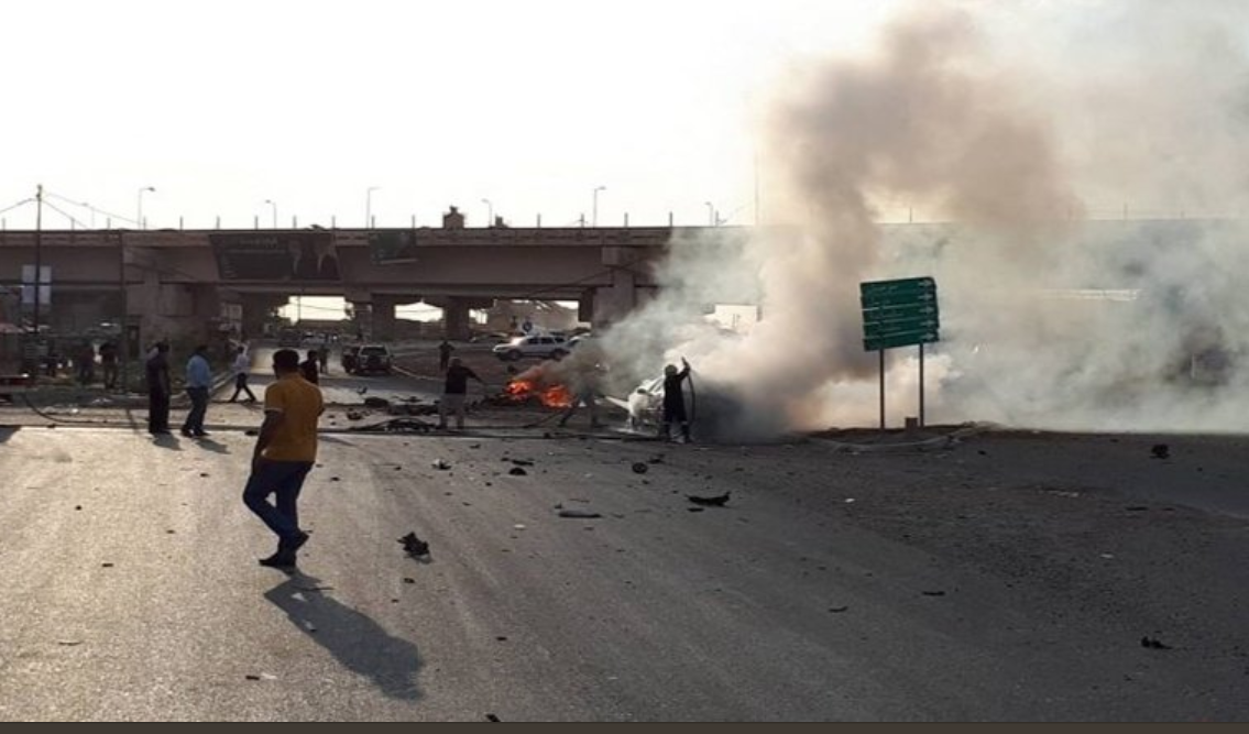 Un mort și 11 răniți în urma unui atac cu mașină-capcană. A fost vizat un politician irakian