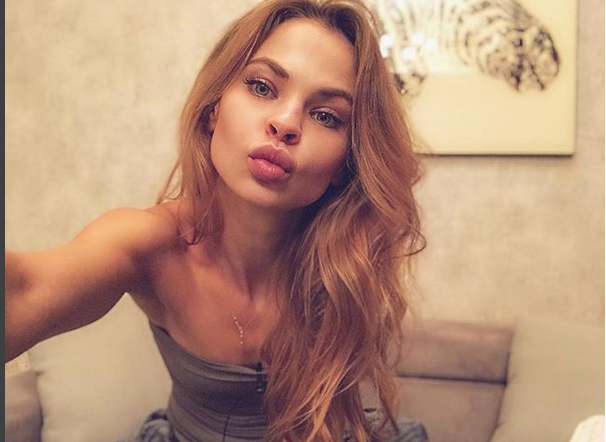 O prostituată susține că are dovezi legate de implicarea Moscovei în alegerile prezidențiale din SUA