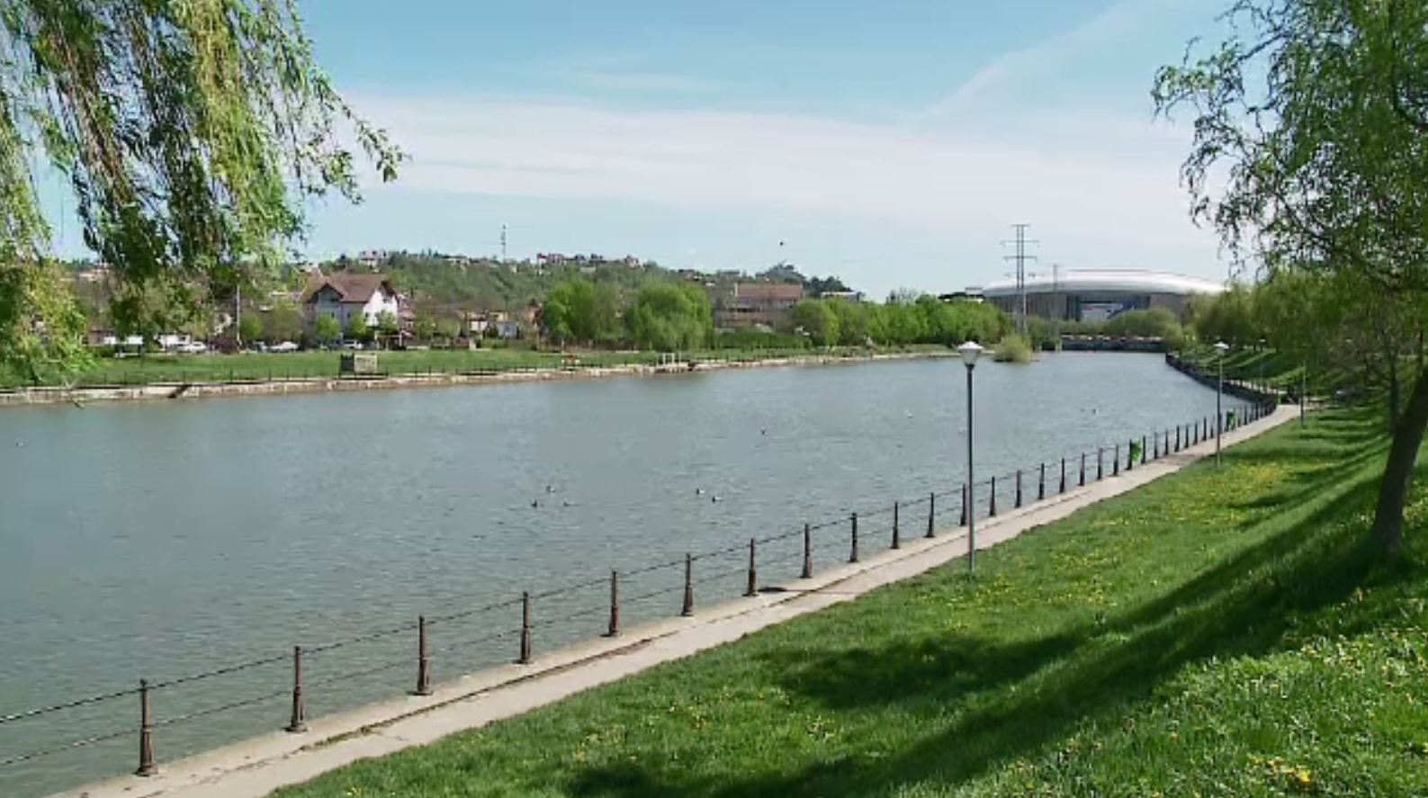 Spații verzi și zone de relaxare, pe malul râurilor care străbat orașele mari din România