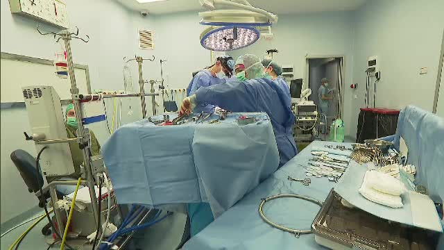 După o intervenţie chirurgicală, osul se vindeca în şase luni. Recomandările medicilor