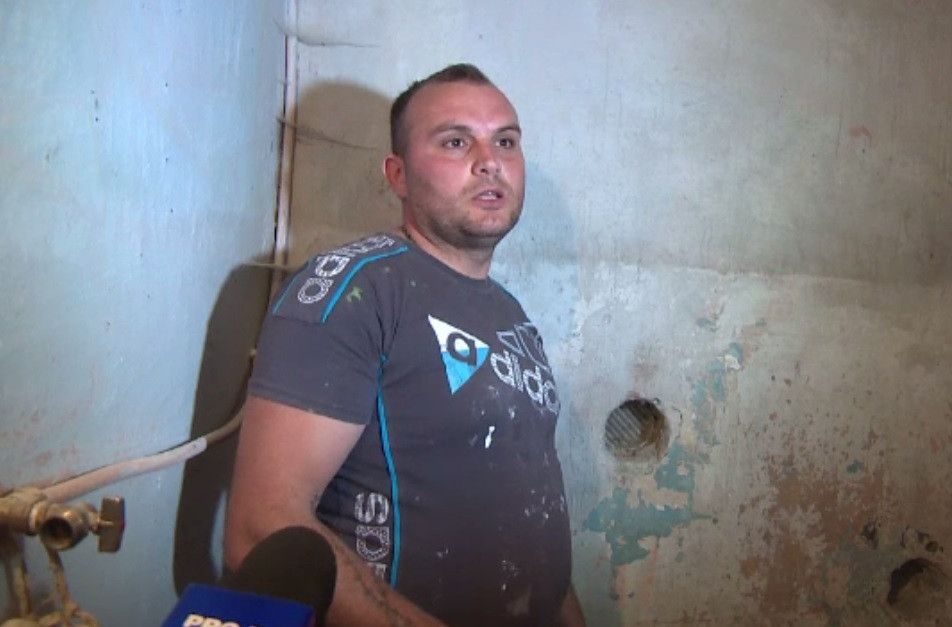 Fenomene stranii în garsoniera în care au fost găsite oase umane. Ce ar fi pățit proprietarul într-o noapte