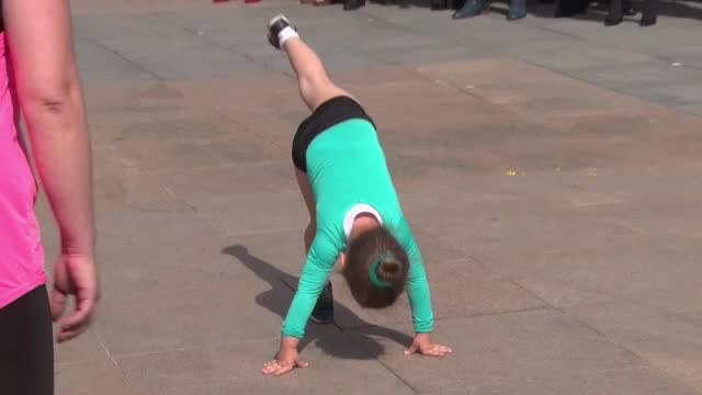 Organizaţia Femeilor Liberale: PSD-ALDE să înceteze a mai umili copiii pentru buna lor dispoziţie